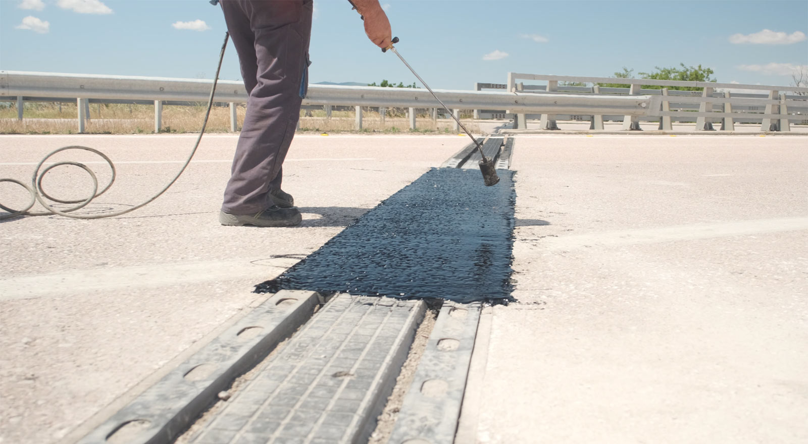 Asphaltic Plug Joints